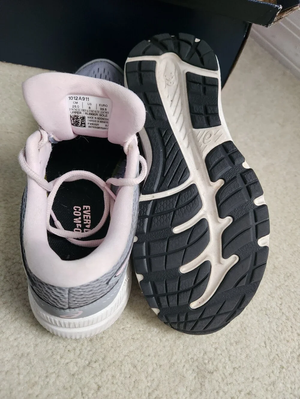 ASICS Womens Gel-Contend 7 Athletic shoes Size 8M Sheet Rock/Pink Salt